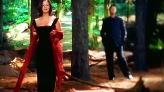 Sara Evans - No Place That Far