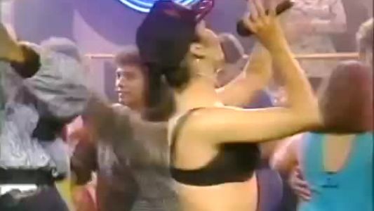 Selena - Baila esta cumbia