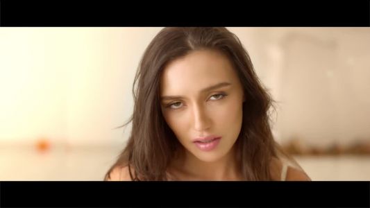 SEREBRO - Kiss