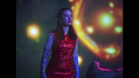 Sigrid - It Gets Dark