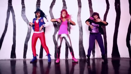 The Omg Girlz - Gucci This (Gucci That)