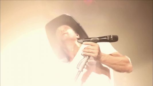 Tim McGraw - Felt Good On My Lips