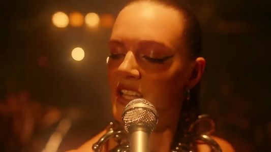 Tove Lo - HEAT