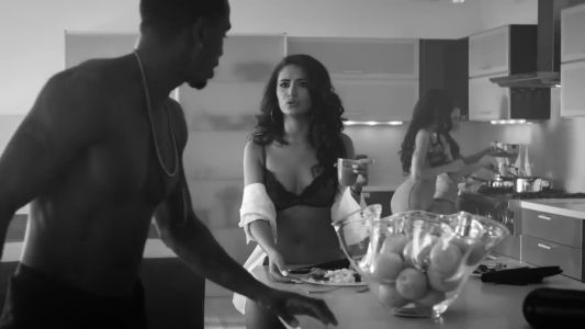 Trey Songz - Smartphones