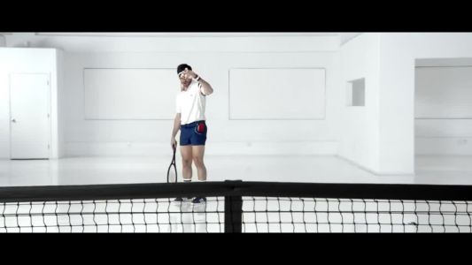 Vampire Weekend - Giving Up the Gun