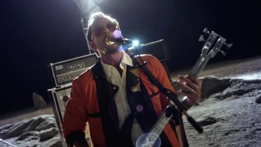 Weezer - Back to the Shack